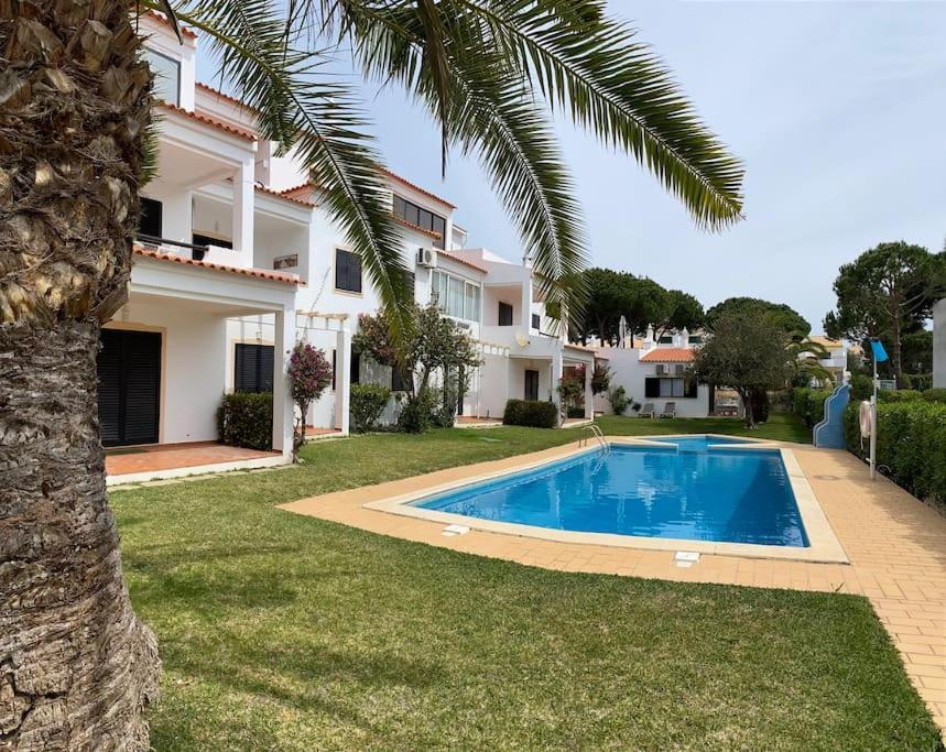 Albufeira Falesia Beach Apartment Exterior photo